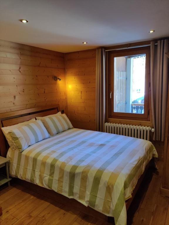 Spacious Ski Chalet In Traditional French Village, Sleeps 8, Four Star With Fibre Broadband Abondance Exterior foto