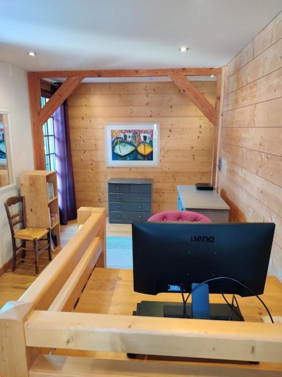 Spacious Ski Chalet In Traditional French Village, Sleeps 8, Four Star With Fibre Broadband Abondance Exterior foto