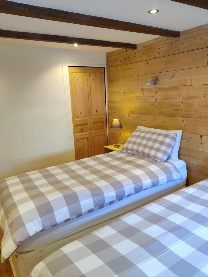 Spacious Ski Chalet In Traditional French Village, Sleeps 8, Four Star With Fibre Broadband Abondance Exterior foto