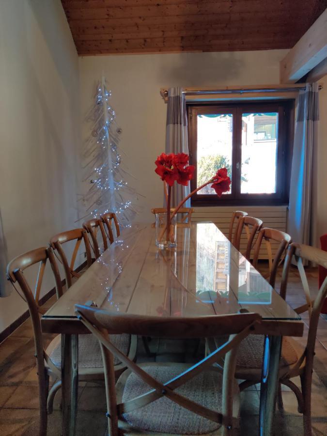 Spacious Ski Chalet In Traditional French Village, Sleeps 8, Four Star With Fibre Broadband Abondance Exterior foto